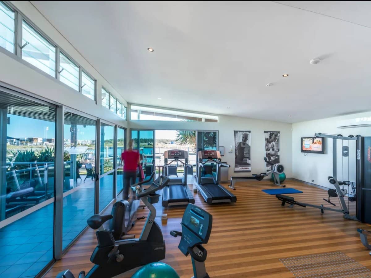 1 Stillwater Court, Hope Island - Thumbnail 35