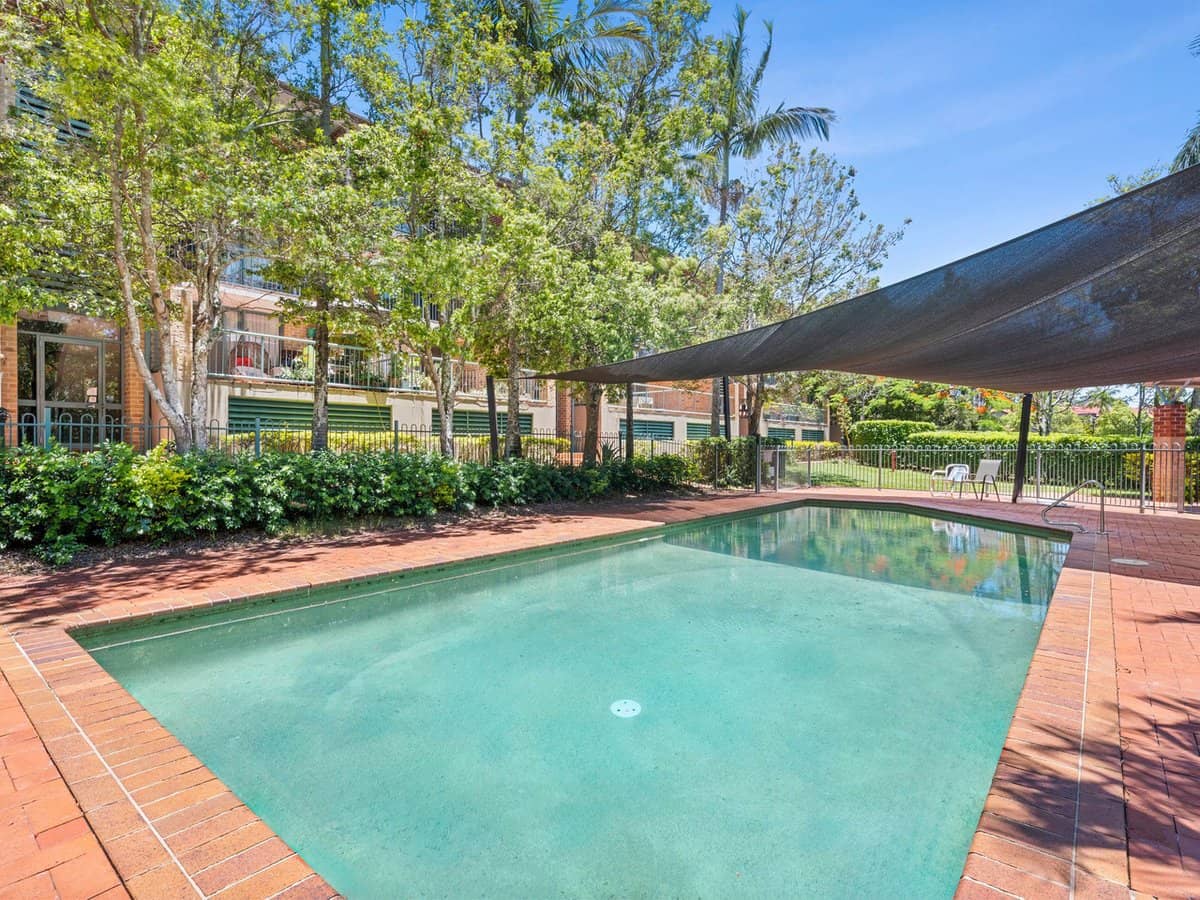 45 Pohlman Street, Southport - Thumbnail 15