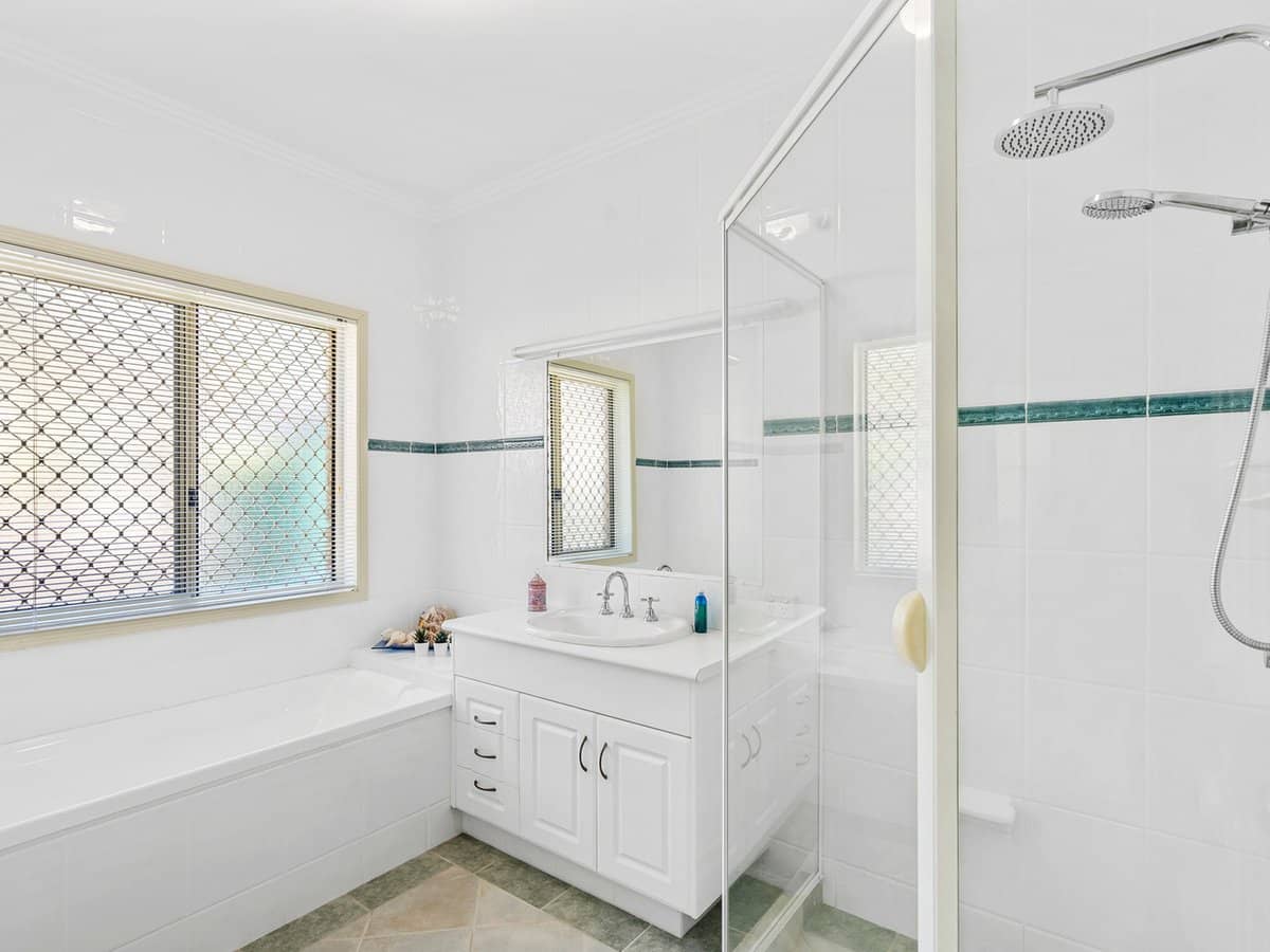 1 Acmena Court, ELANORA - Thumbnail 14