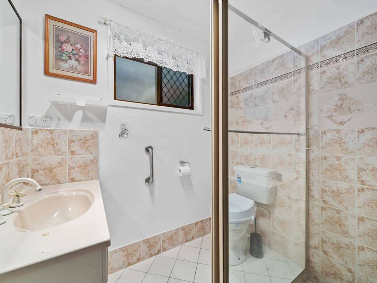 148 Federation Drive, BETHANIA - Thumbnail 11