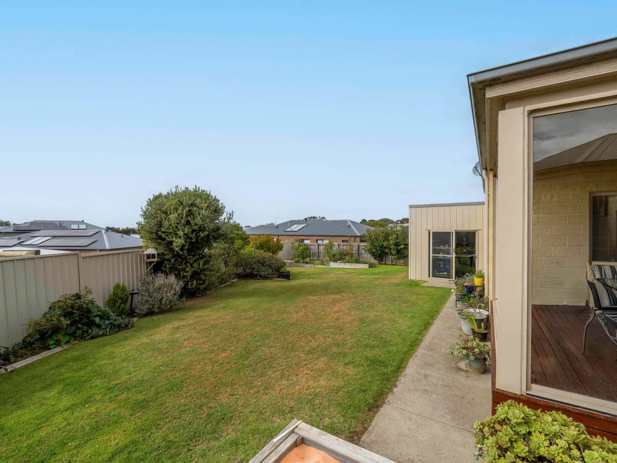 6 Neptune Avenue South, PORTLAND NORTH - Thumbnail 15