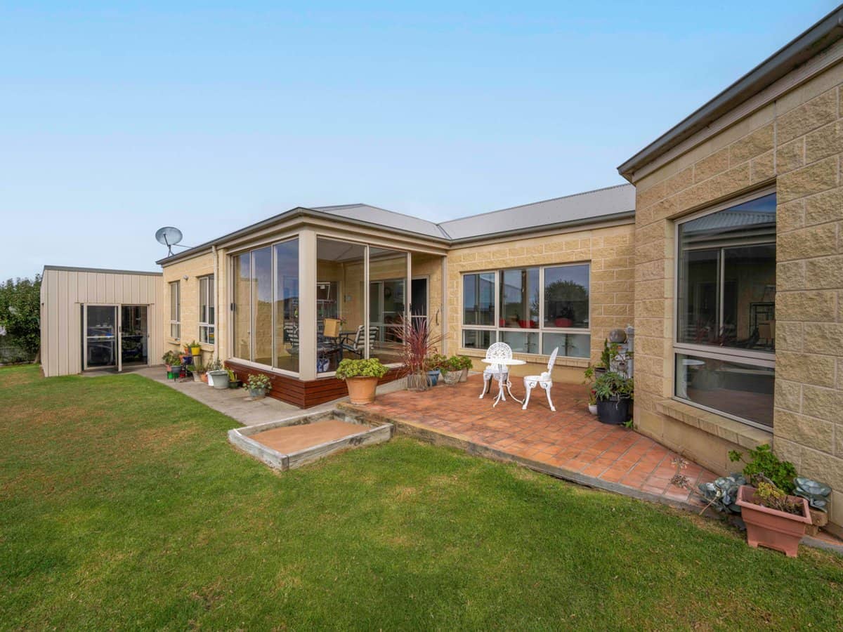 6 Neptune Avenue South, PORTLAND NORTH - Thumbnail 16