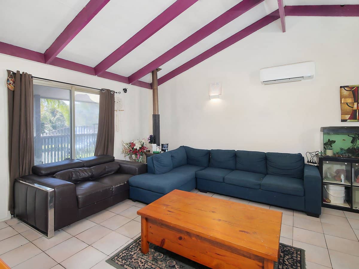 18 Barakee Street, CRESTMEAD - Thumbnail 3