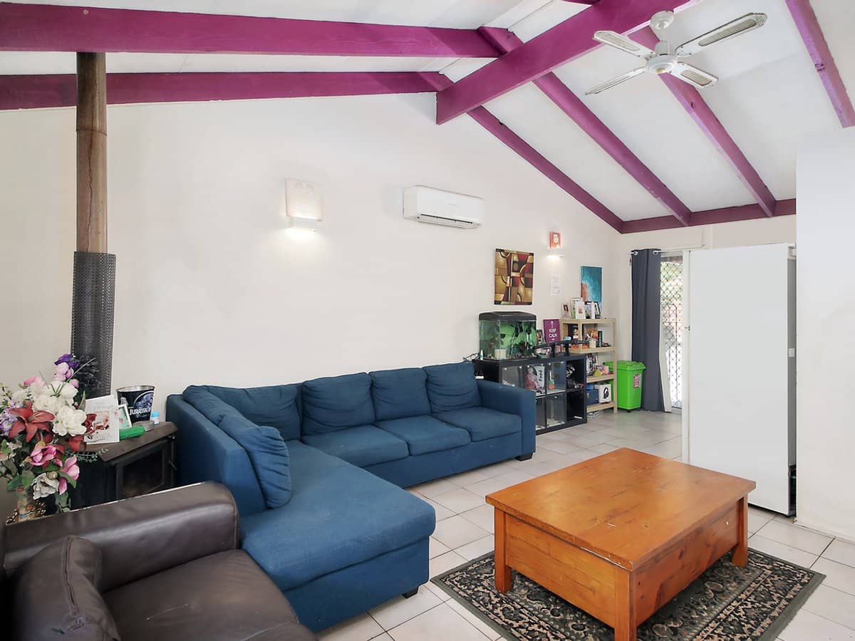 18 Barakee Street, CRESTMEAD - Thumbnail 4