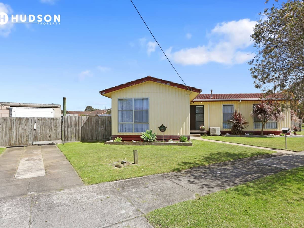 29 Kauri Crescent, PORTLAND - Thumbnail 1