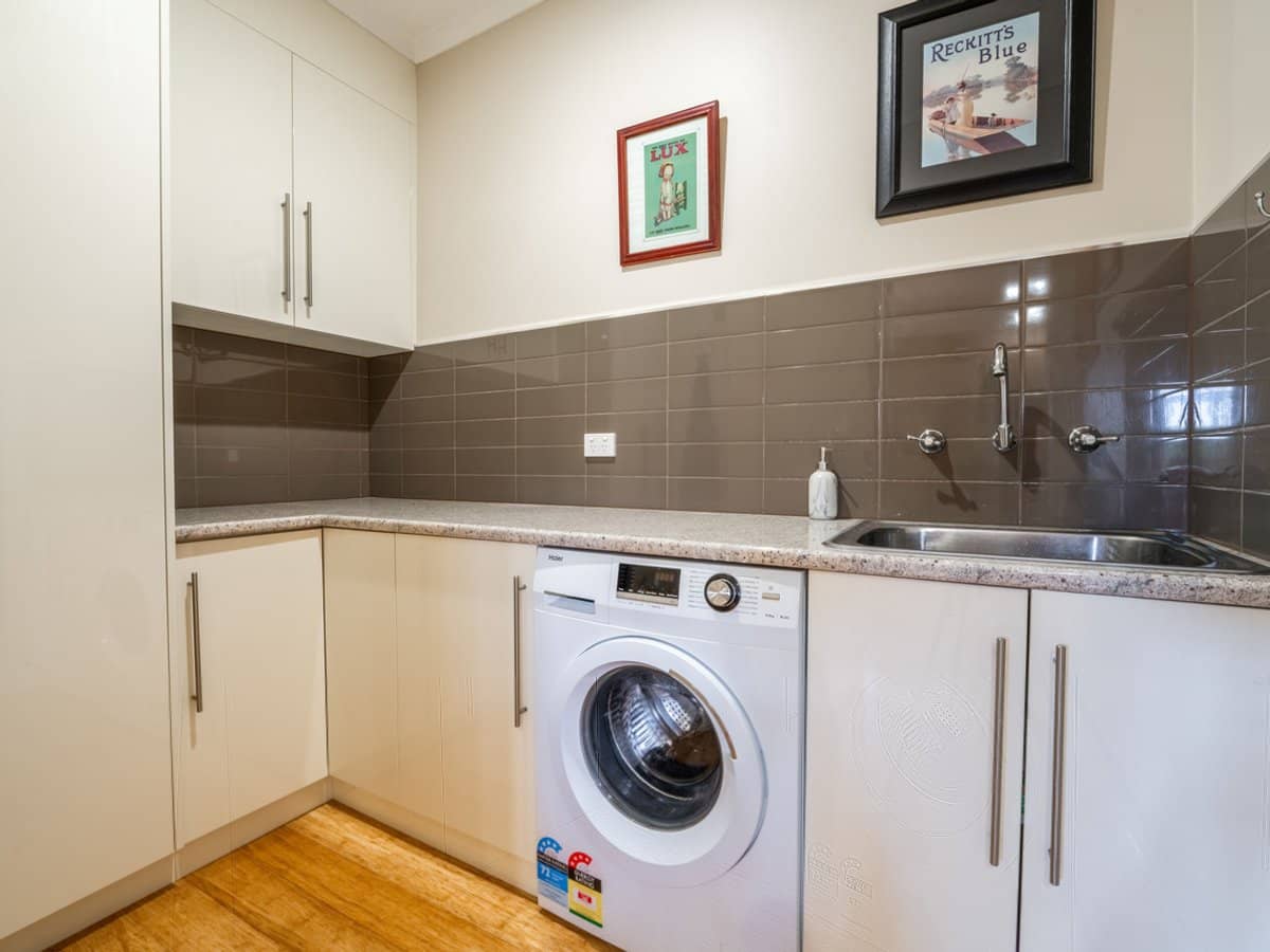 205 Bentinck Street, PORTLAND - Thumbnail 14