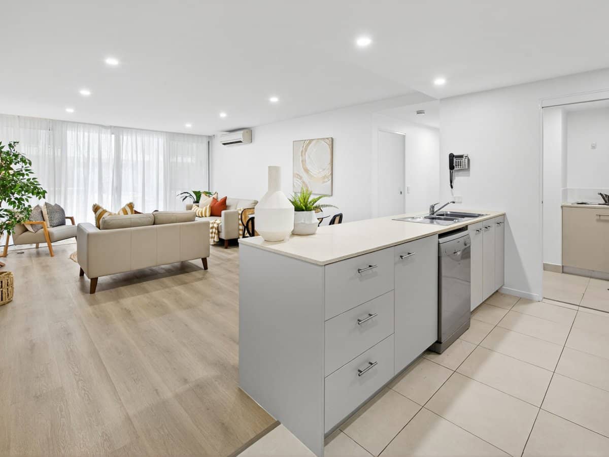 2111/2 Activa Way, Hope Island - Thumbnail 4