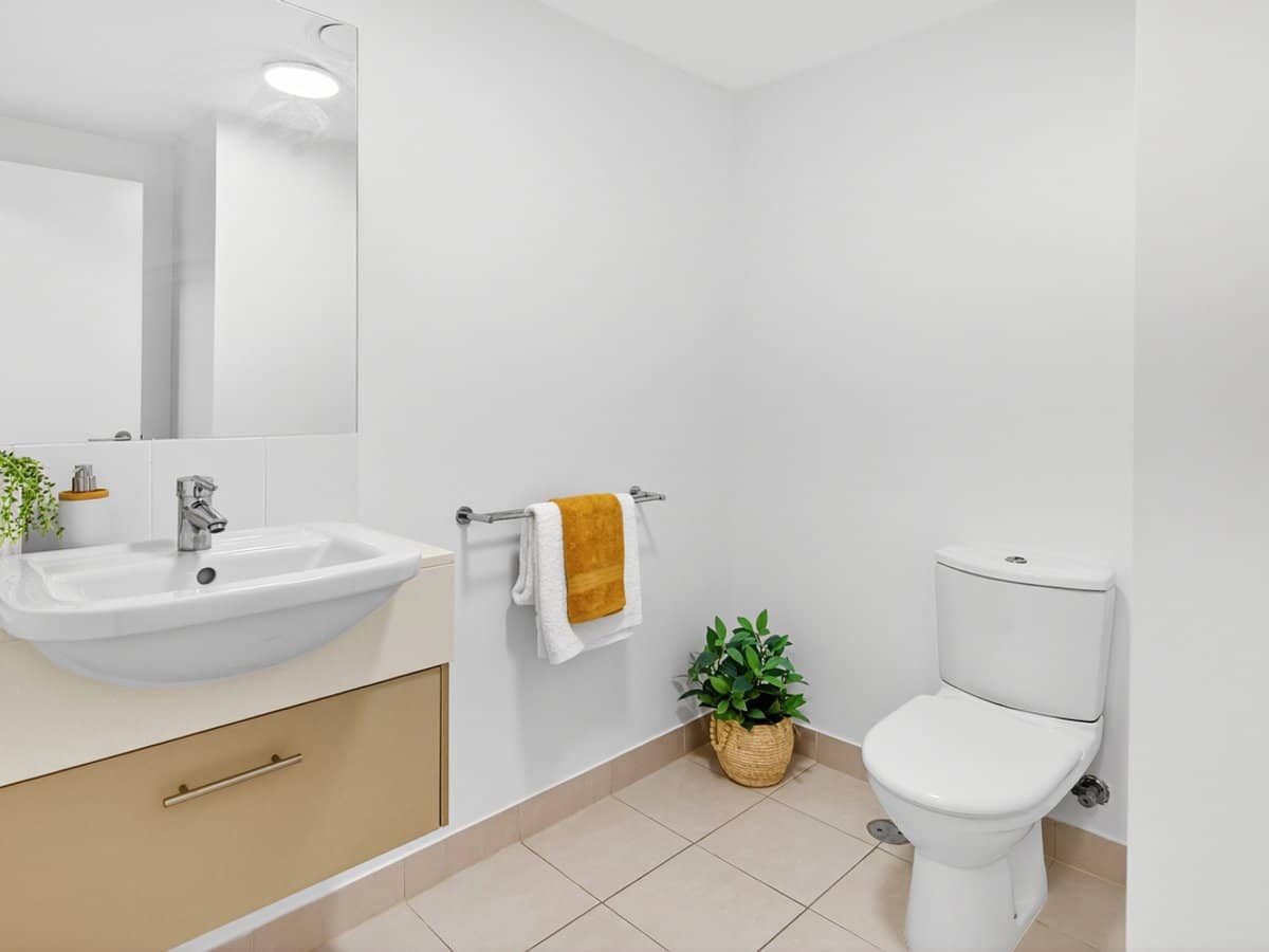 2111/2 Activa Way, Hope Island - Thumbnail 10