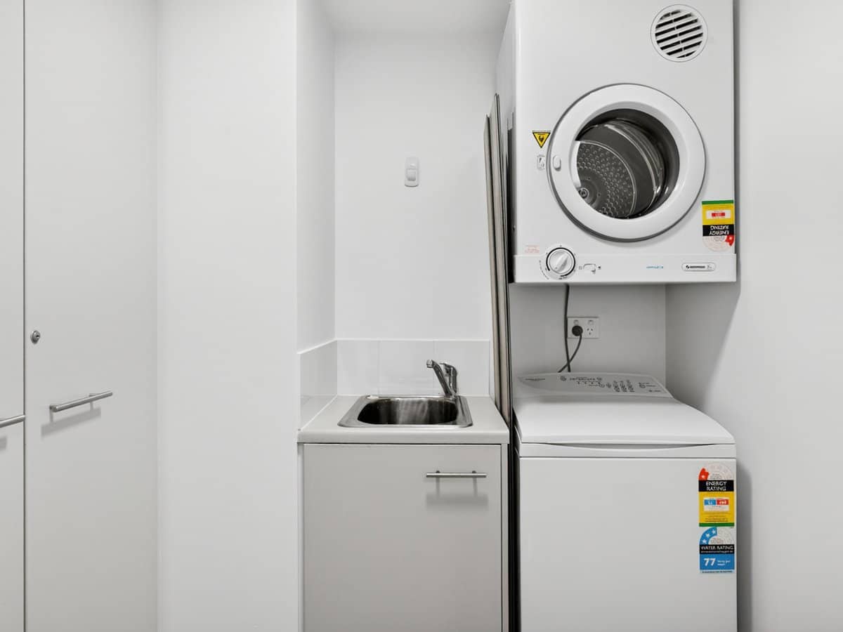 2111/2 Activa Way, Hope Island - Thumbnail 26