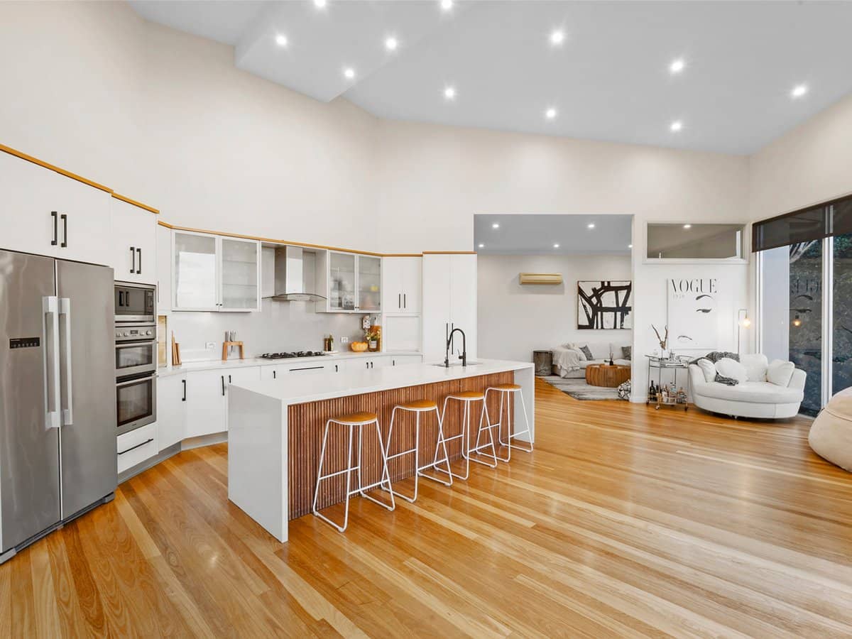 9a Kennedy Drive, TWEED HEADS - Thumbnail 9