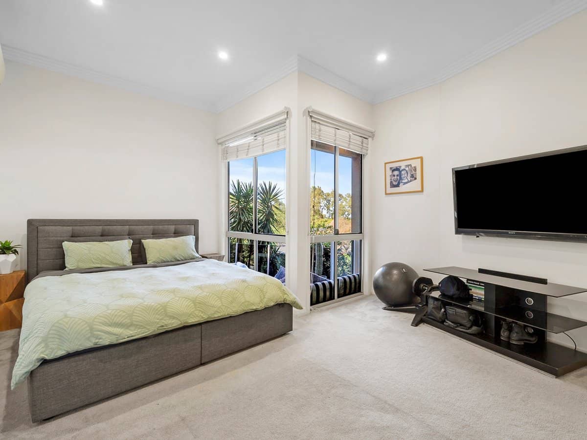 9a Kennedy Drive, TWEED HEADS - Thumbnail 15