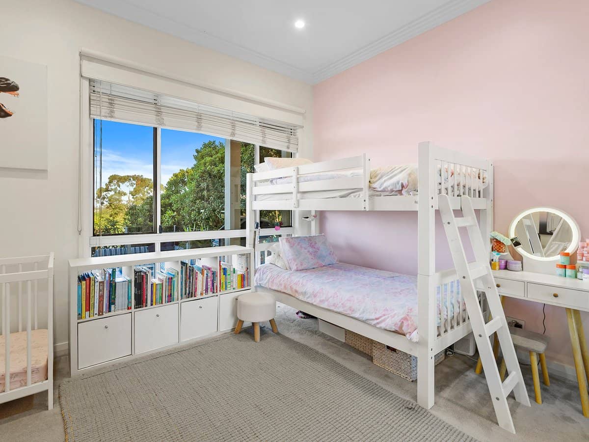 9a Kennedy Drive, TWEED HEADS - Thumbnail 16