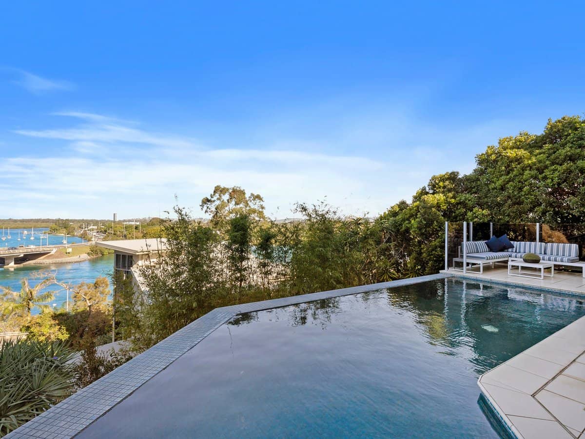 9a Kennedy Drive, TWEED HEADS - Thumbnail 23