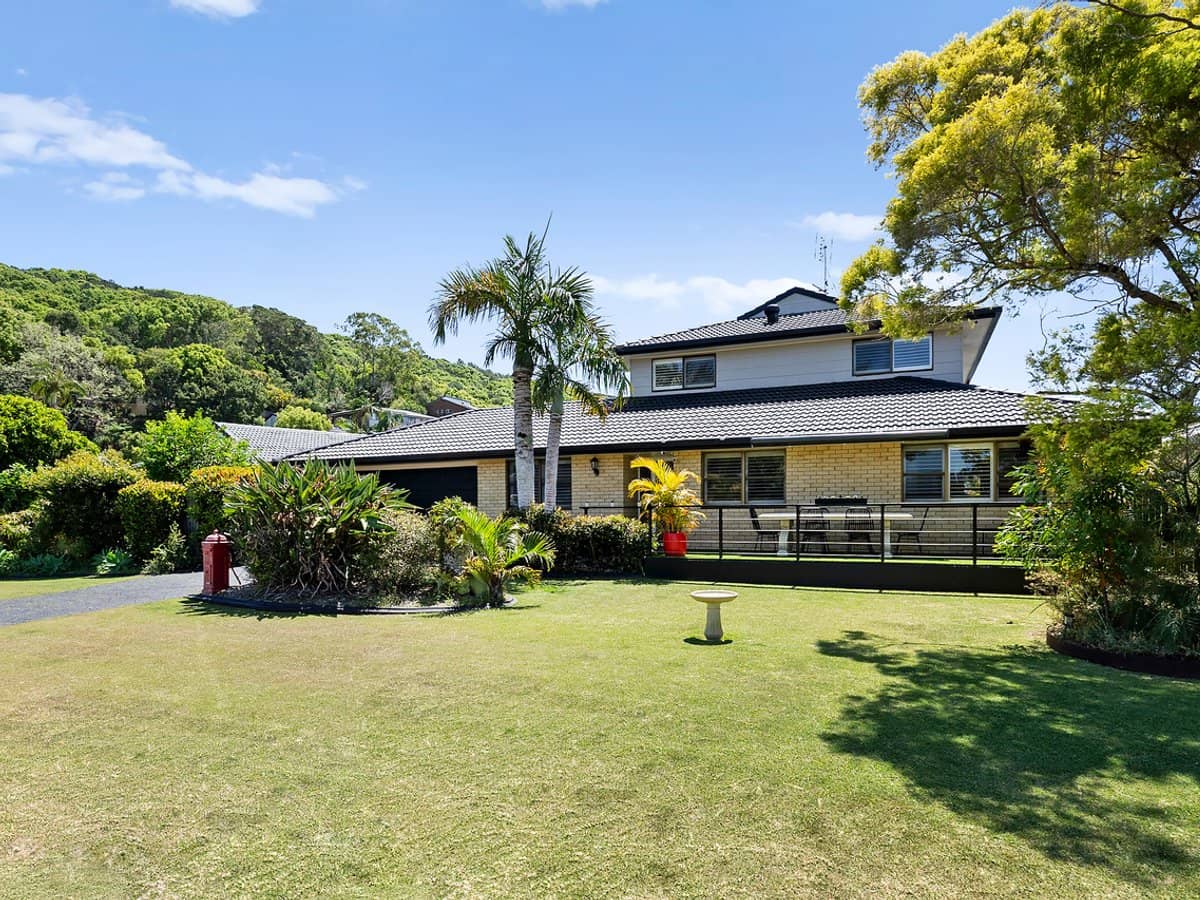 3 Commodore Court, BANORA POINT - Thumbnail 4