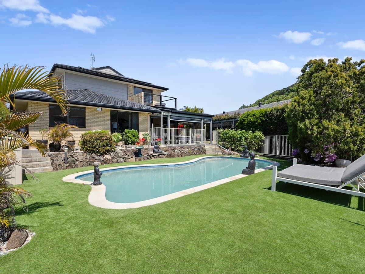 3 Commodore Court, BANORA POINT - Thumbnail 5