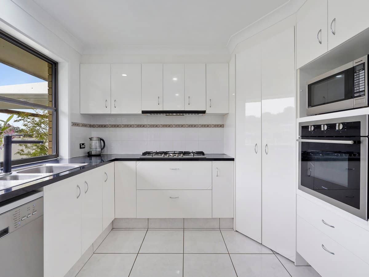 3 Commodore Court, BANORA POINT - Thumbnail 14