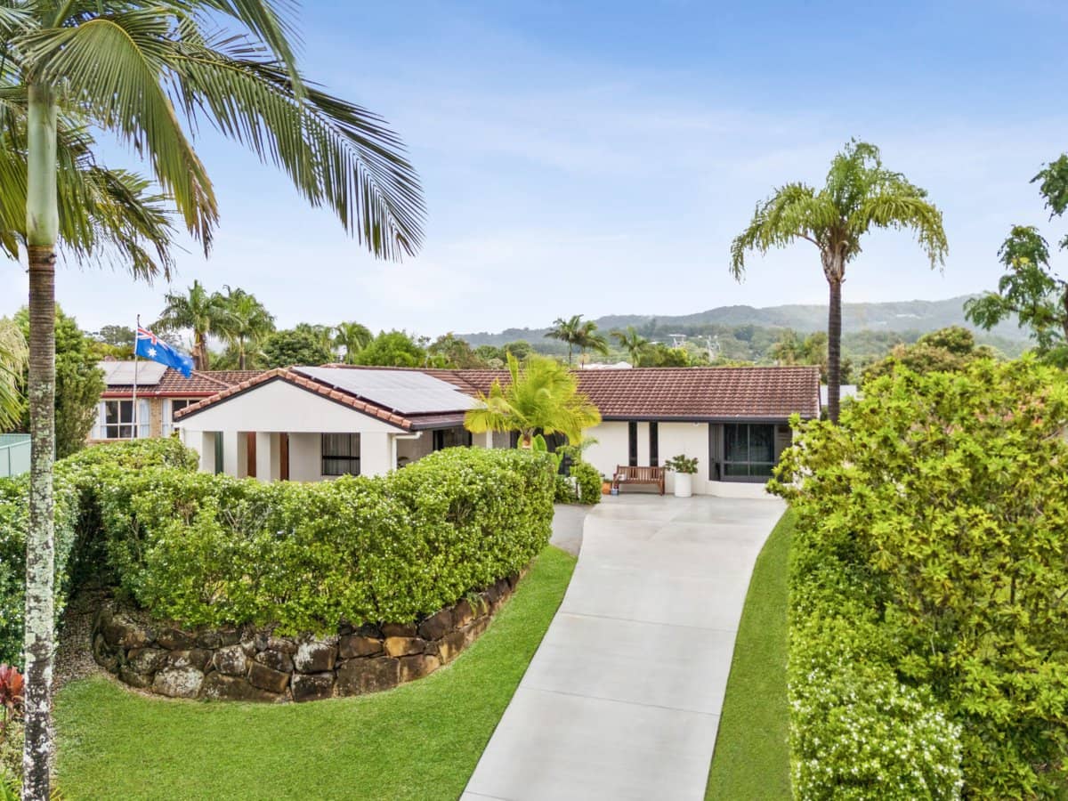 14 Congreve Close, MUDGEERABA - Thumbnail 2