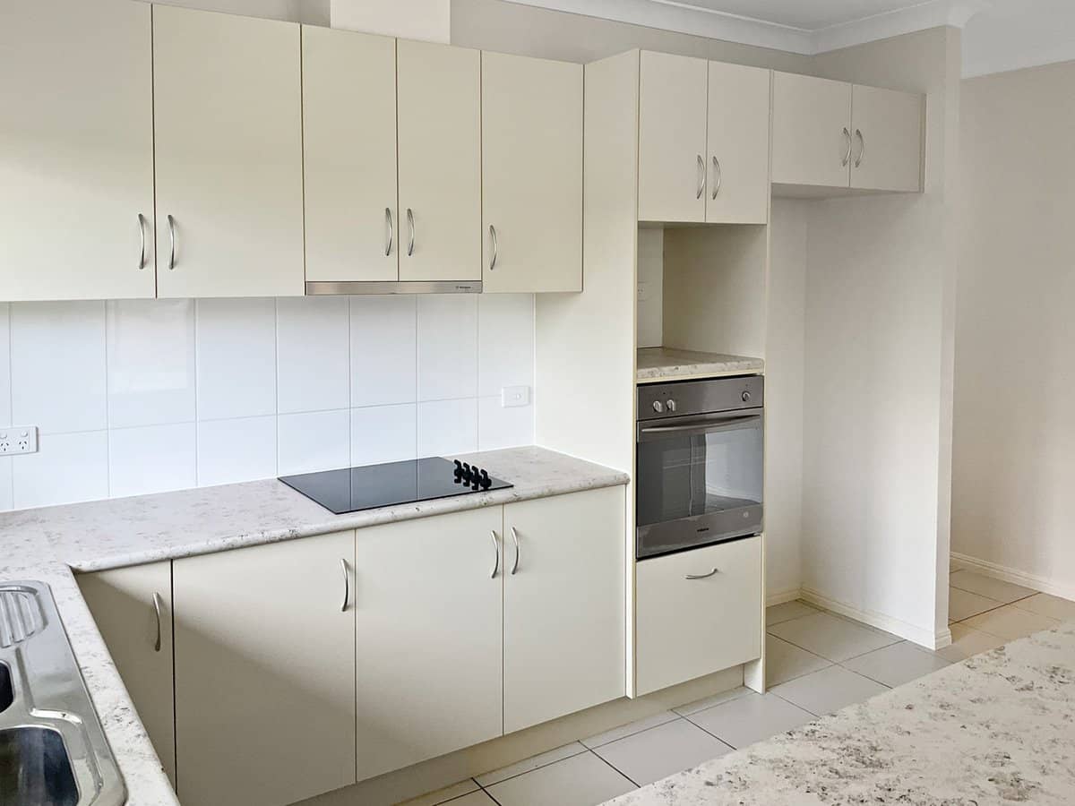 3 Marquise Circuit, BURDELL - Thumbnail 5