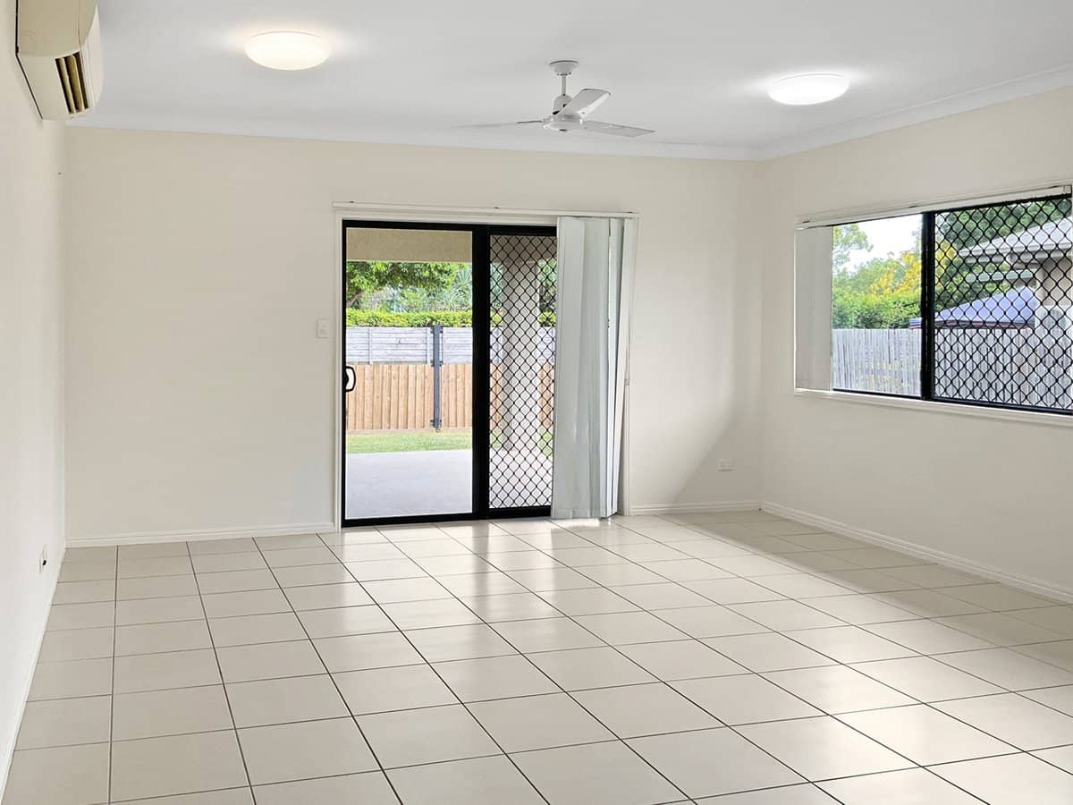 3 Marquise Circuit, BURDELL - Thumbnail 7