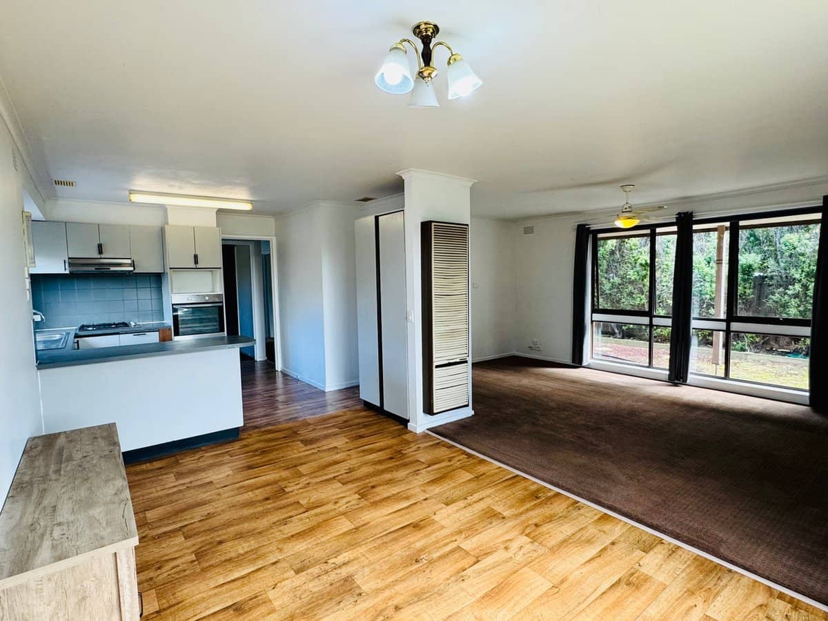 303 Edgar Street, PORTLAND - Thumbnail 3