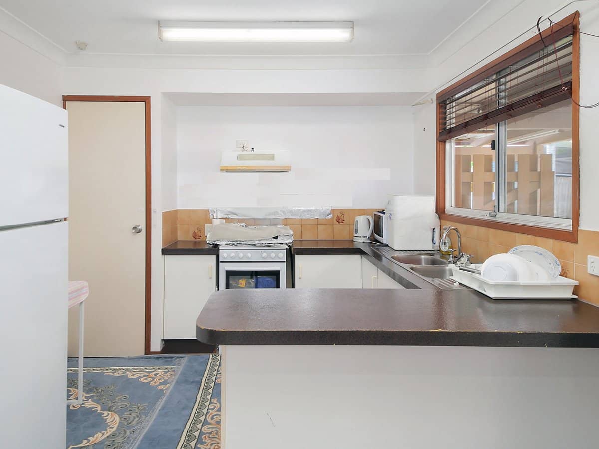 52 Royena Court, CRESTMEAD - Thumbnail 4