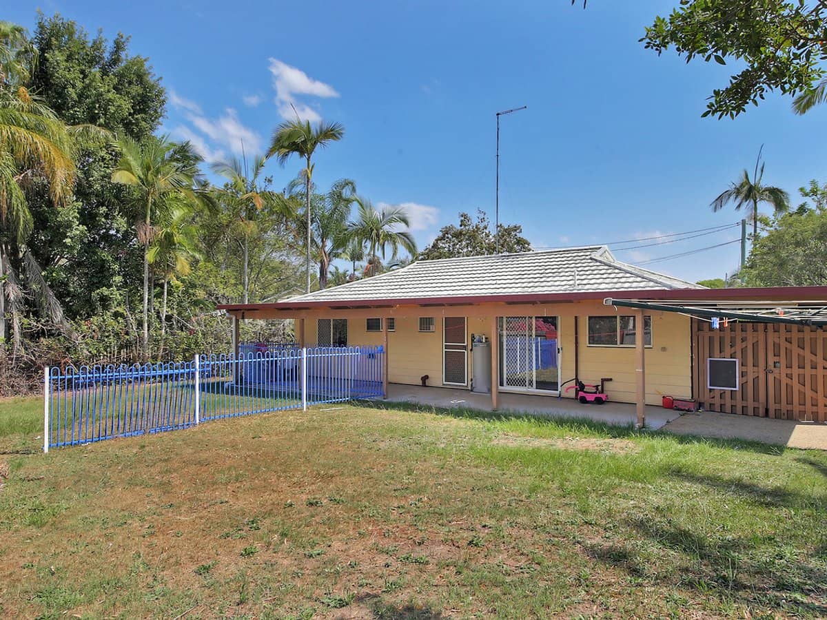 52 Royena Court, CRESTMEAD - Thumbnail 11