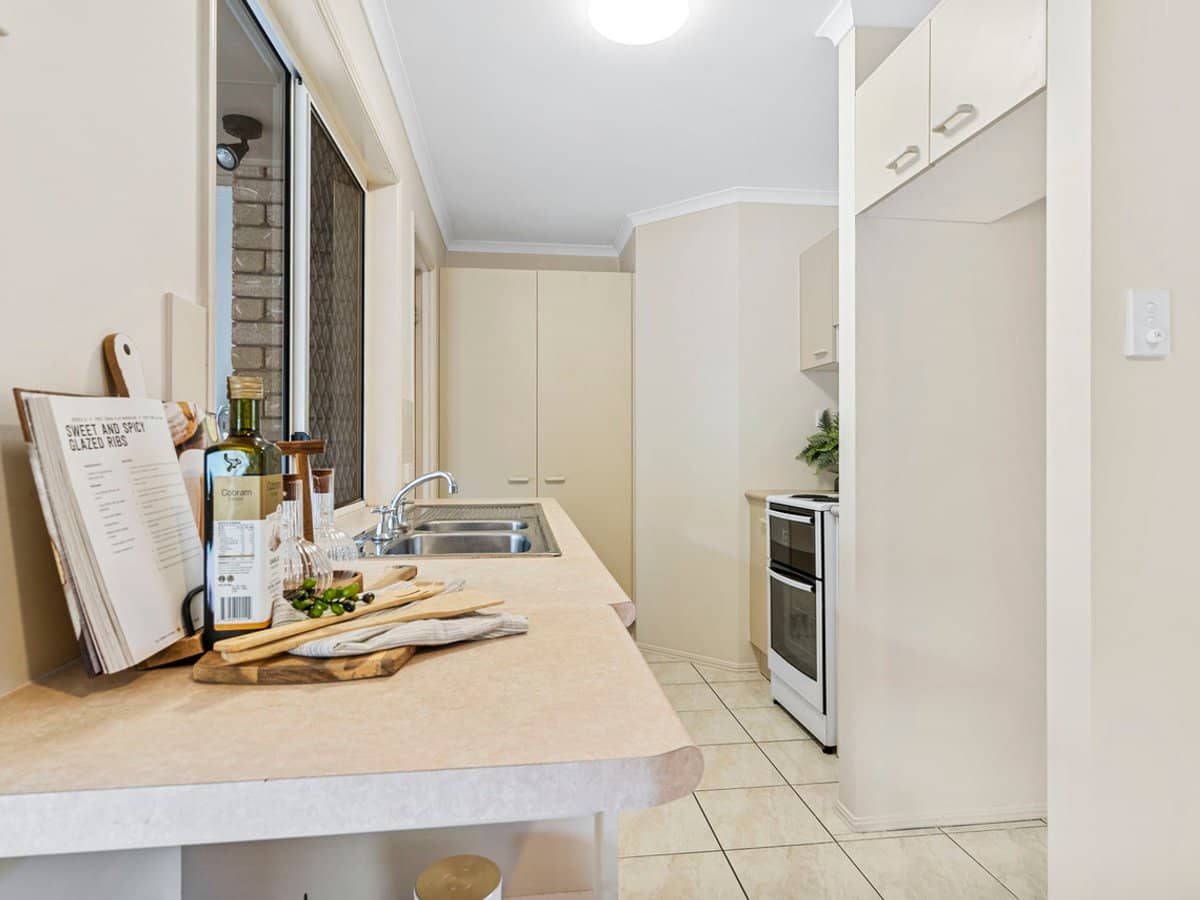 2 Vintage Lakes Drive, TWEED HEADS SOUTH - Thumbnail 3