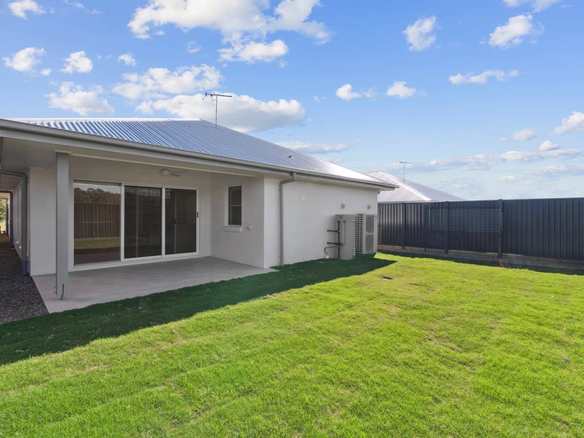 21 Salsa Street, RIPLEY - Thumbnail 4