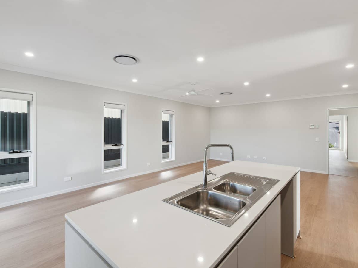 21 Salsa Street, RIPLEY - Thumbnail 5