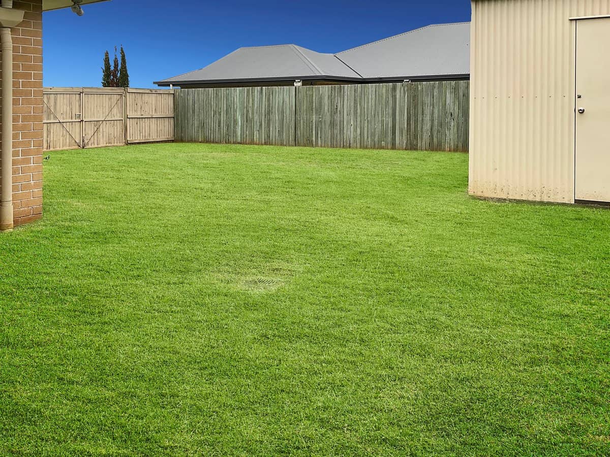 38 Trevean Drive, KLEINTON - Thumbnail 16