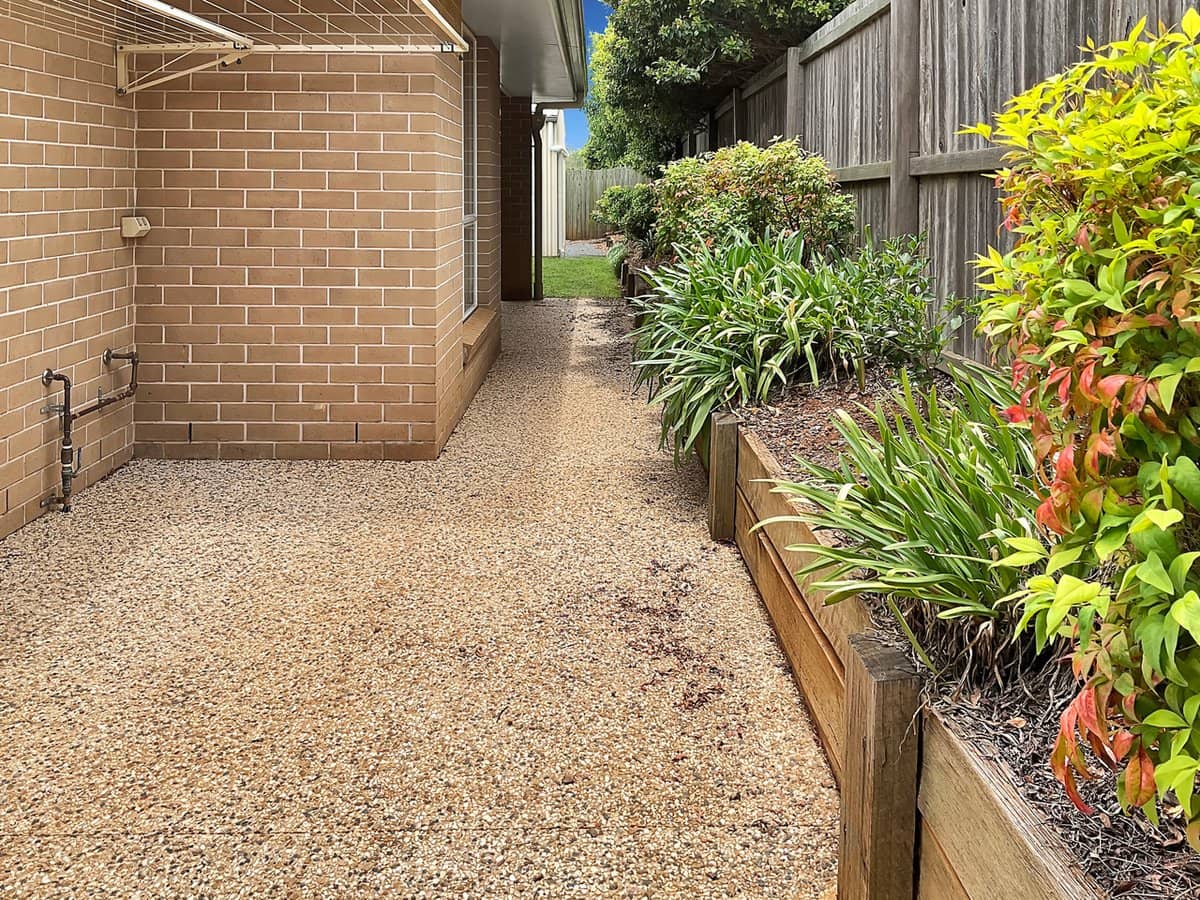 38 Trevean Drive, KLEINTON - Thumbnail 17