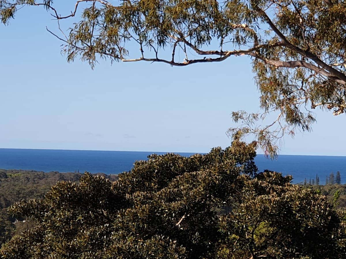 32 Tongarra Drive, OCEAN SHORES - Thumbnail 5