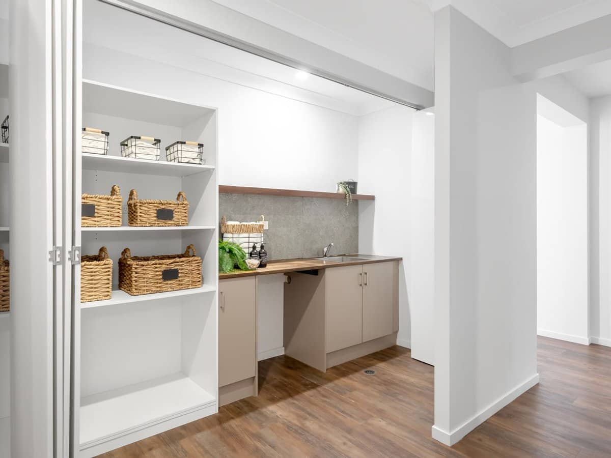 18 Pathfinder Road, Coomera Waters - Thumbnail 22