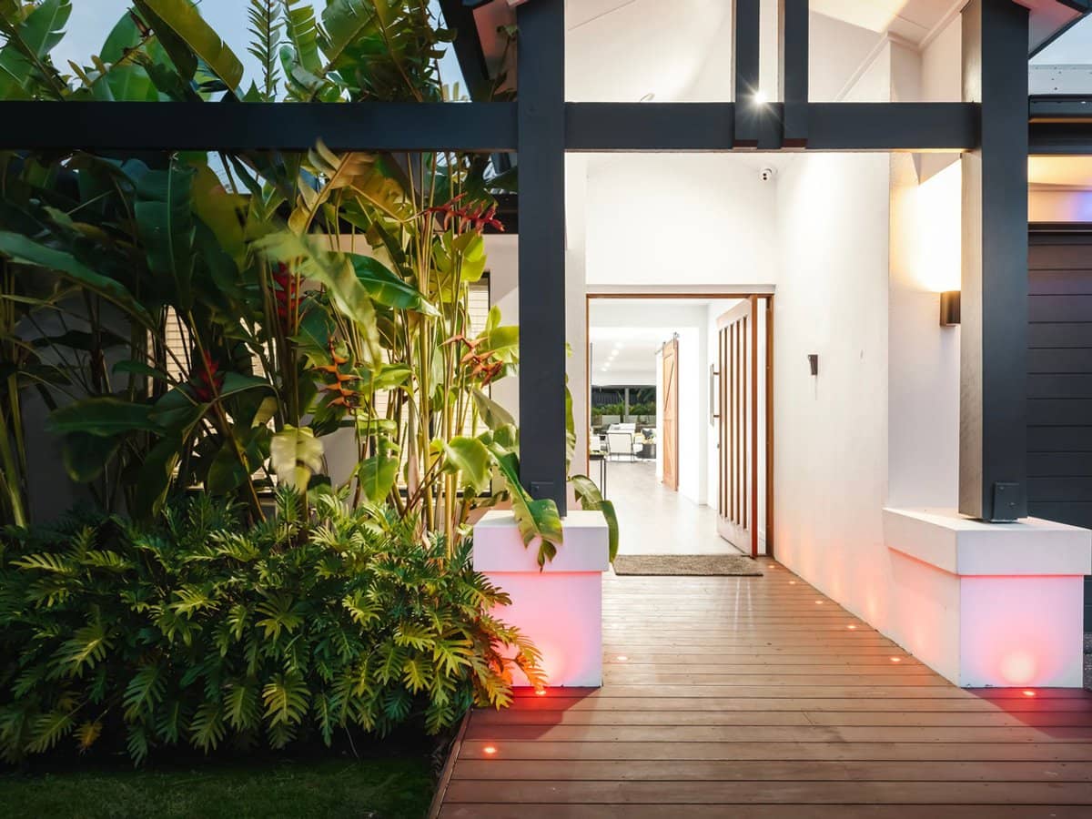 18 Pathfinder Road, Coomera Waters - Thumbnail 4