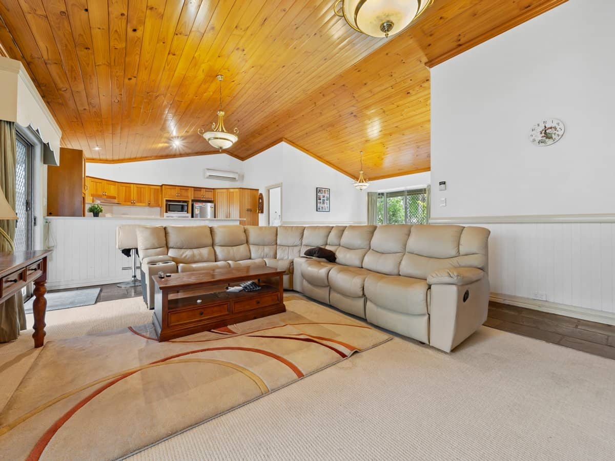 46 Bingo Street, HOLMVIEW - Thumbnail 2