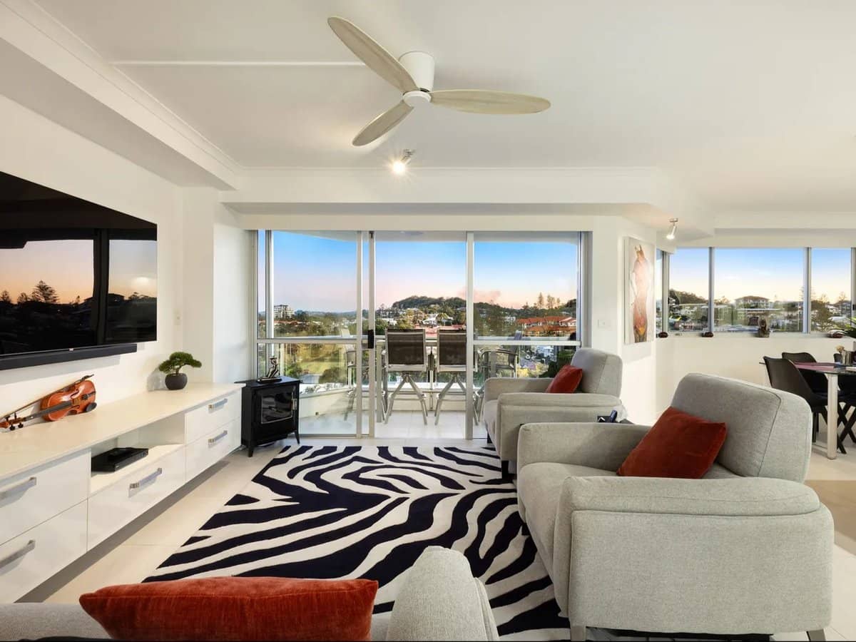 62-68 Marine Parade, COOLANGATTA - Thumbnail 7