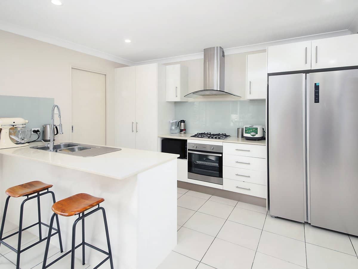 1 Myrtle Street, DEEBING HEIGHTS - Thumbnail 6