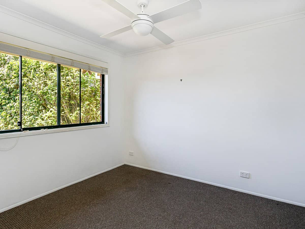 35 Dulhunty Way, TALLAI - Thumbnail 15