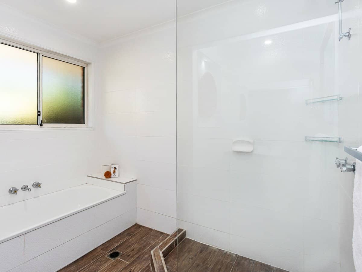 35 Dulhunty Way, TALLAI - Thumbnail 17