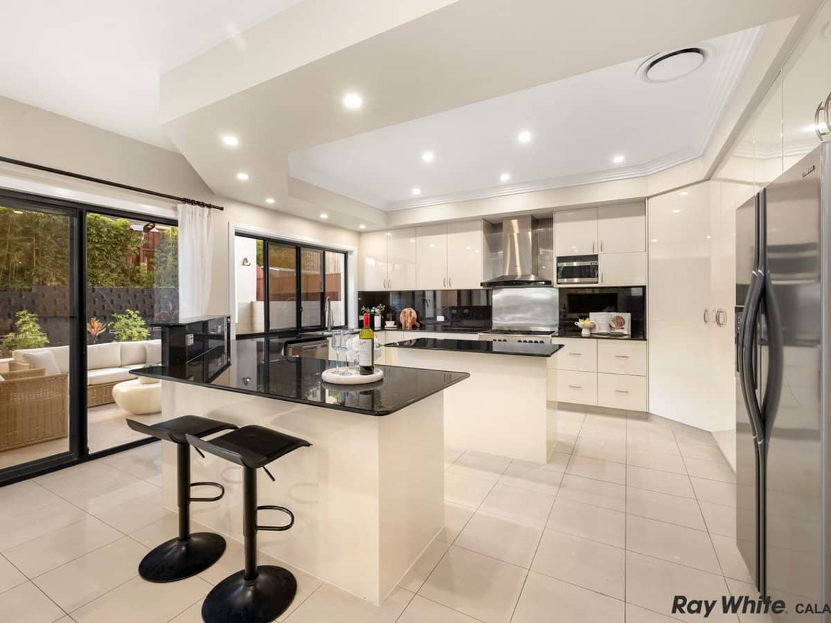 26 Willowleaf Close, STRETTON - Thumbnail 9