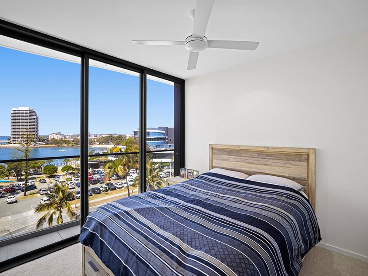 144-146 Marine Parade, COOLANGATTA - Thumbnail 7