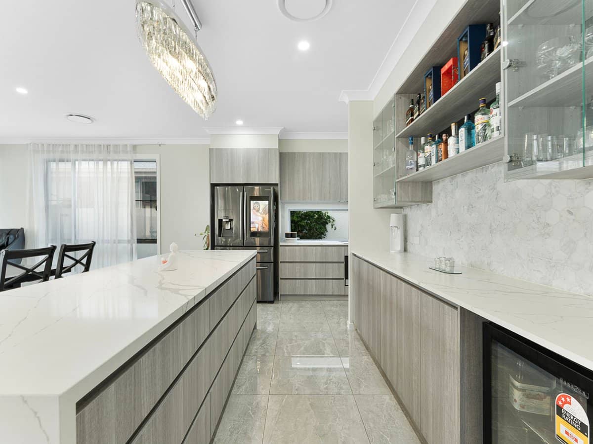 317 Harbour Boulevard, Jacobs Well - Thumbnail 11