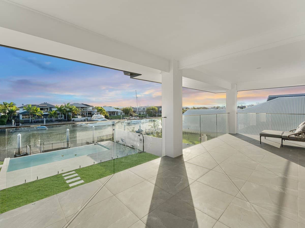 317 Harbour Boulevard, Jacobs Well - Thumbnail 18