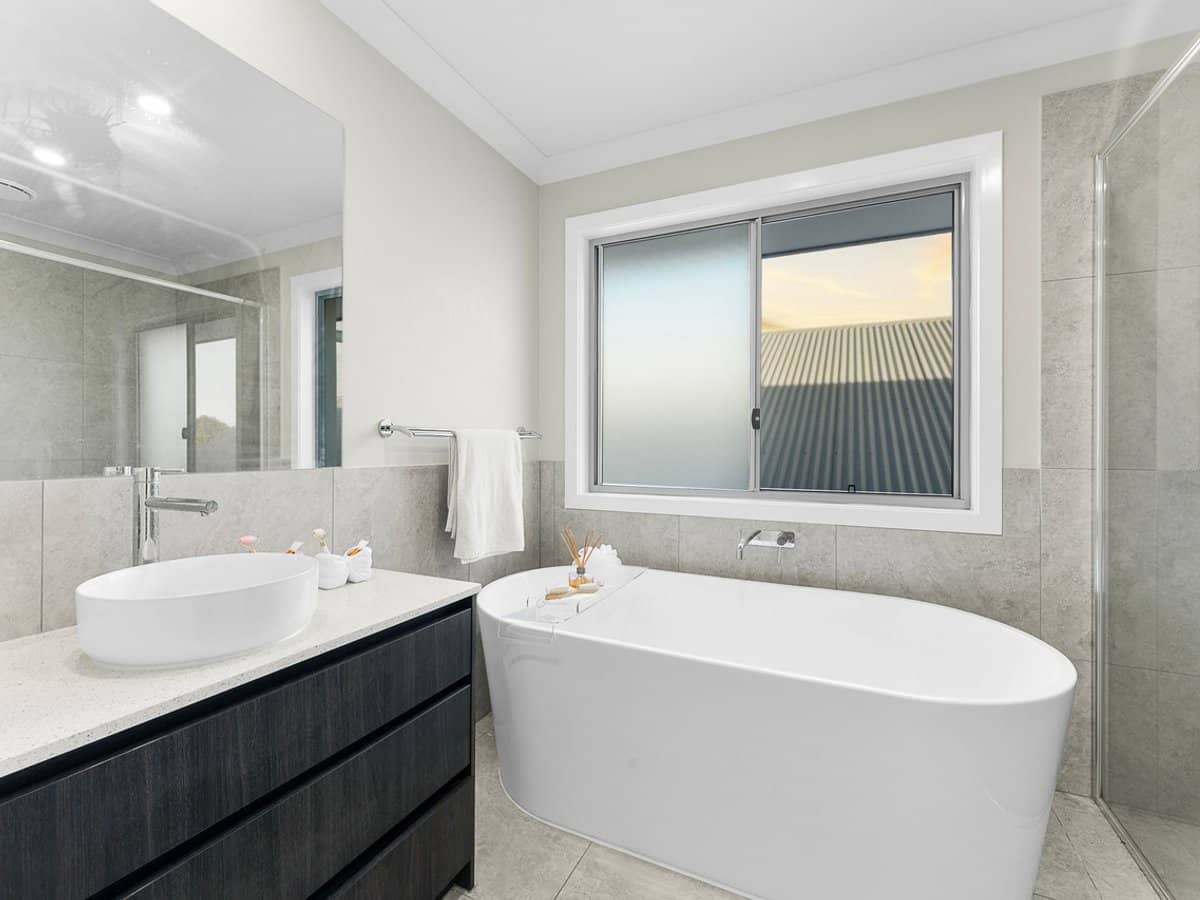 317 Harbour Boulevard, Jacobs Well - Thumbnail 26