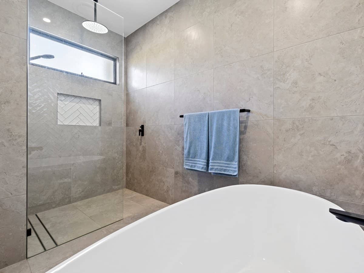 4 Bartle Frere Close, TERRANORA - Thumbnail 17