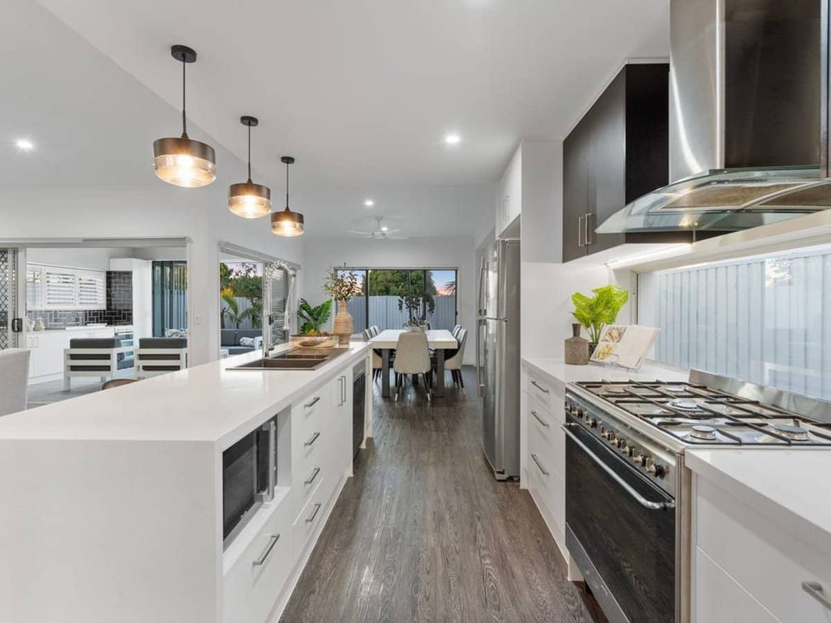 66 Splendour Street, ROCHEDALE - Thumbnail 7