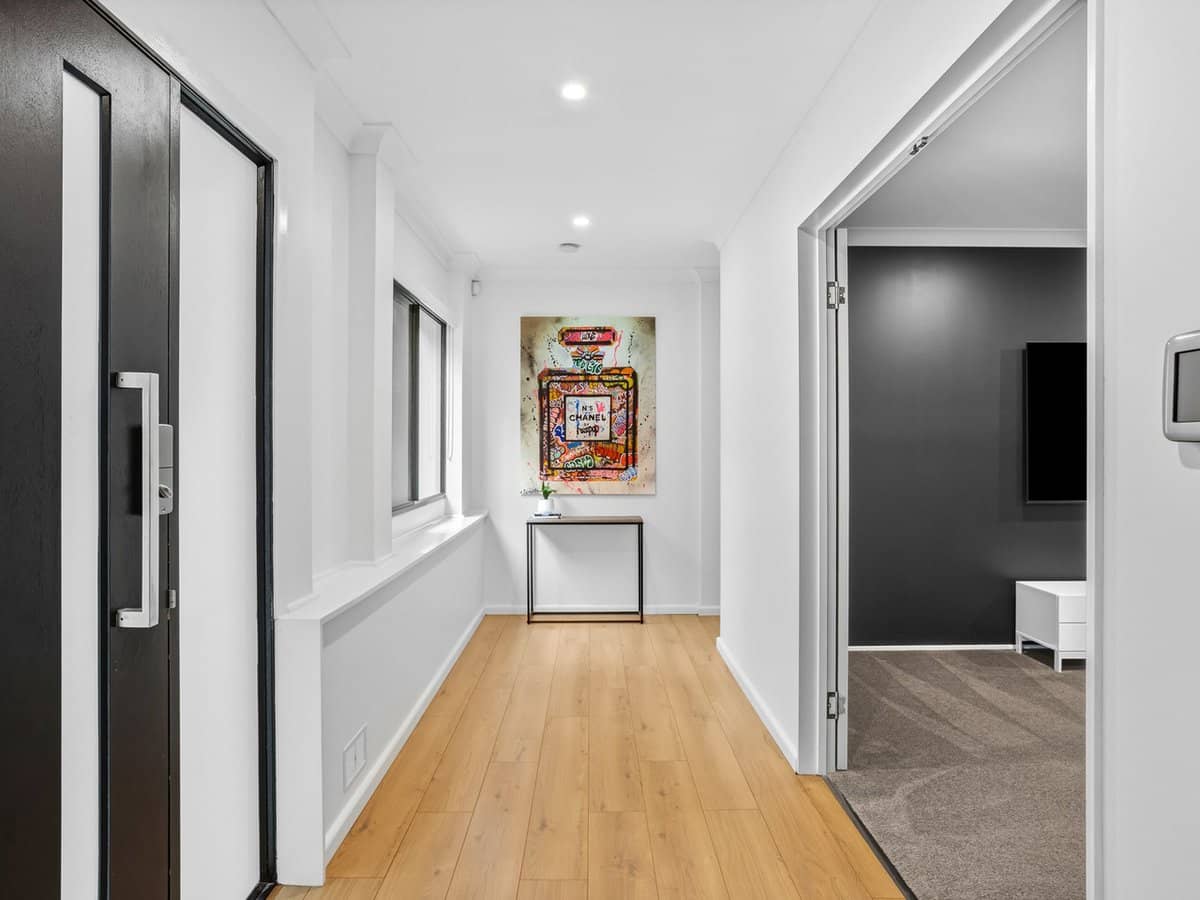 6 Hopman Court, Oxenford - Thumbnail 5