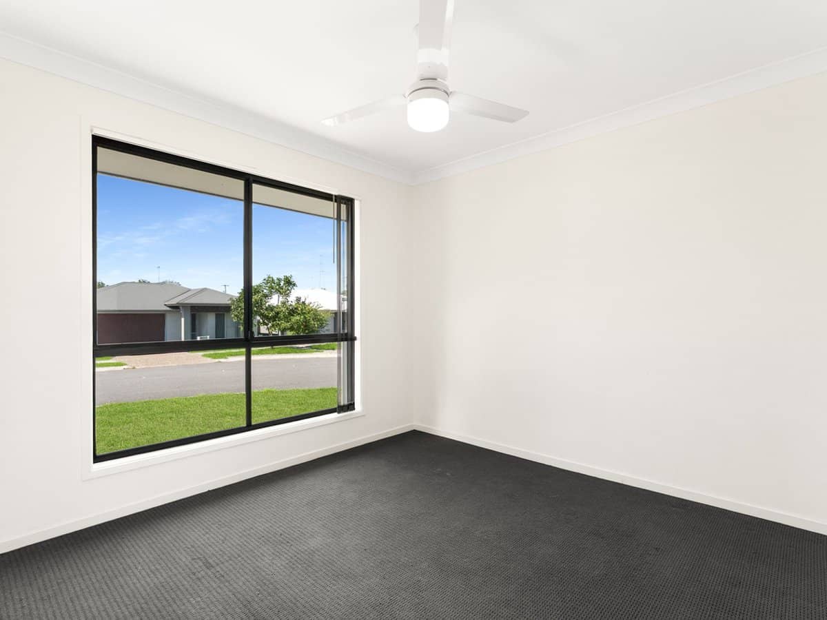 48 Naples Court, Redbank - Thumbnail 7