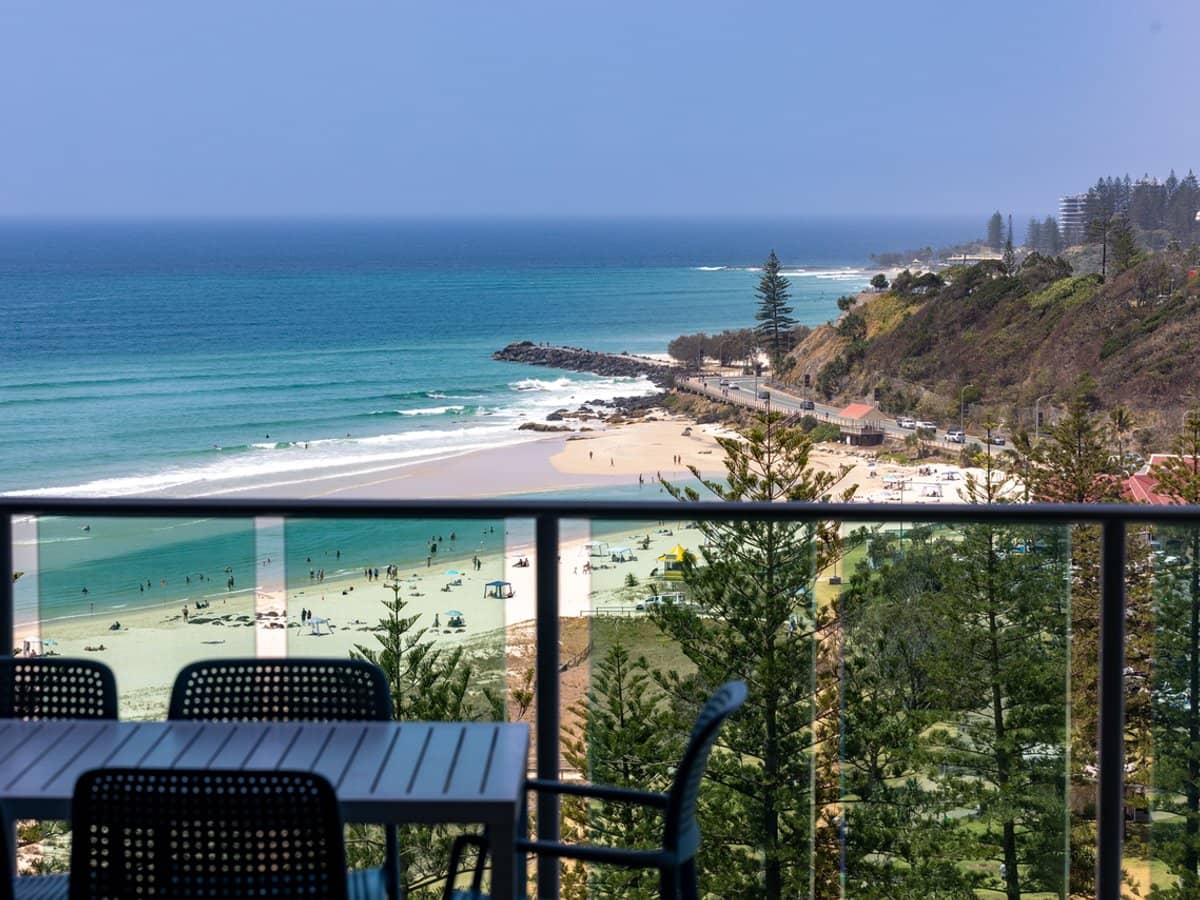 1 Douglas Street, COOLANGATTA - Thumbnail 1