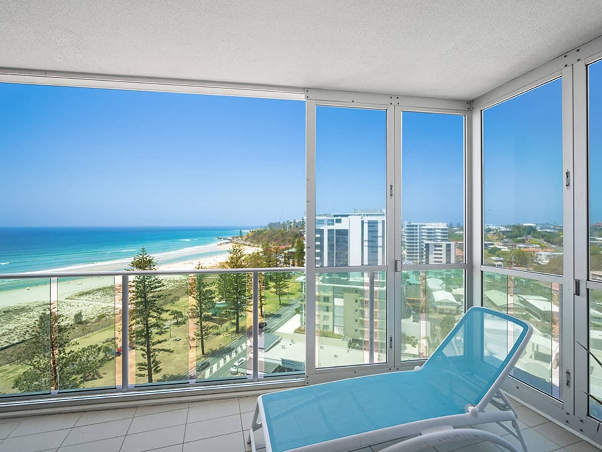 1 Douglas Street, COOLANGATTA - Thumbnail 5